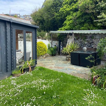 Fishermens Cottage With Secret Garden 포트아이작 외부 사진